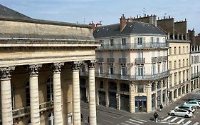 Le Theatre : Centre Historique
